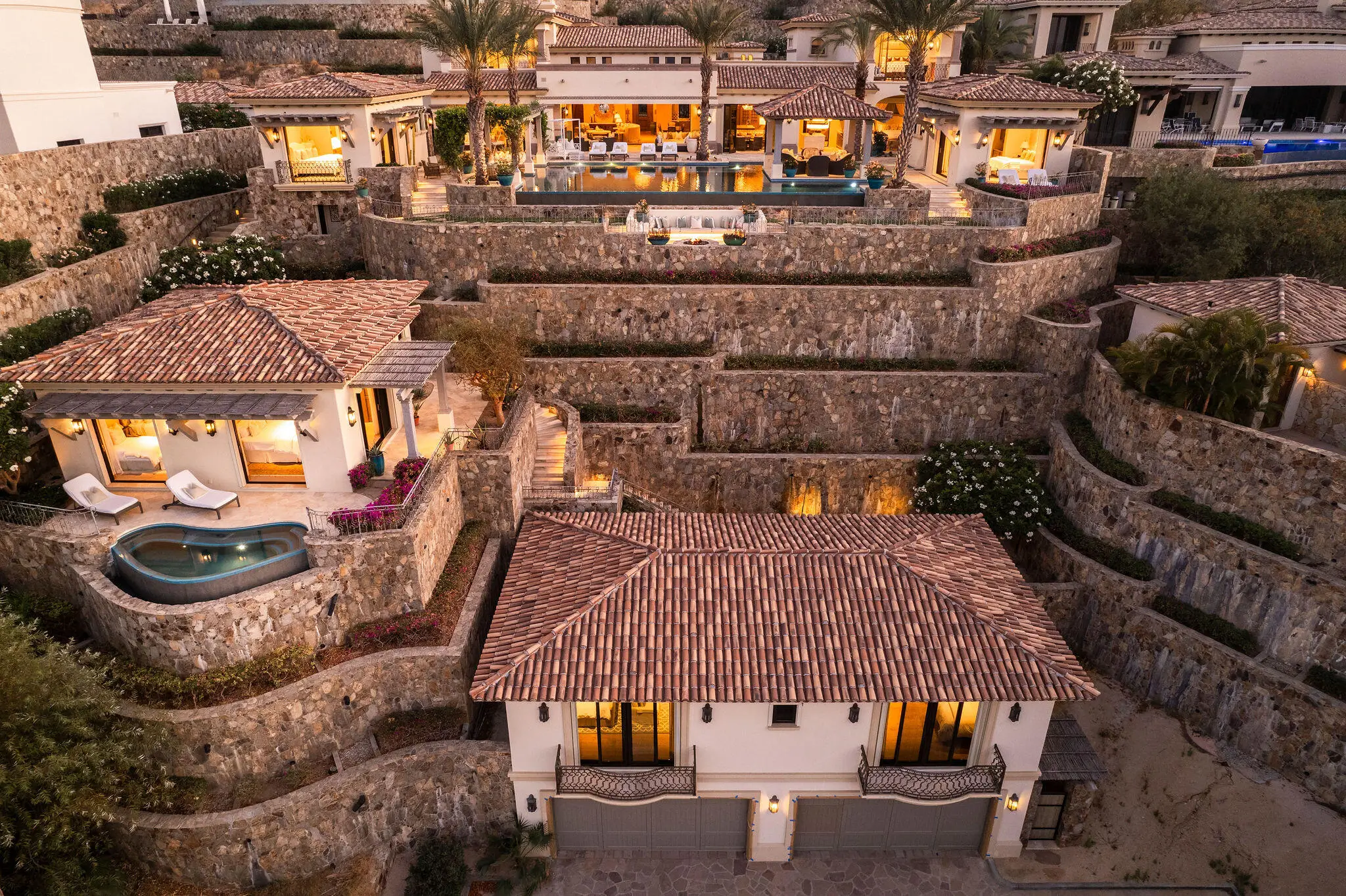 Smart Luxury Real Estate in Querencia