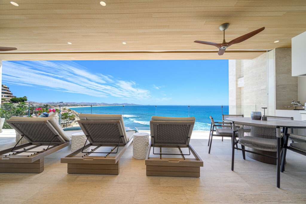 Querencia Section 28- Ocean Residences This luxury four-bedroom Ocean Residence offers an exceptional blend of comfort, elegance and breathtaking ocean – B-301 Querencia, San Jose Corridor, BS